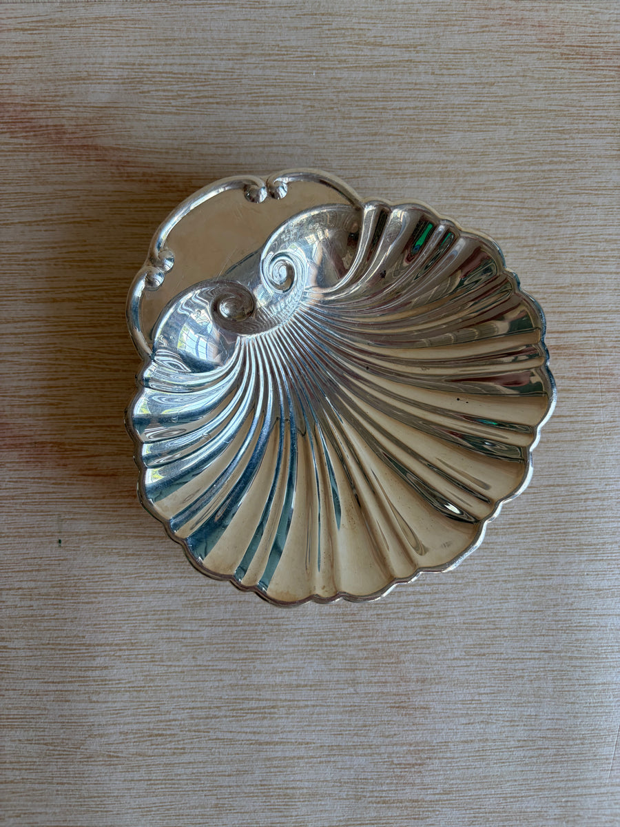 Silverplate Shell Dish with Conch Feet