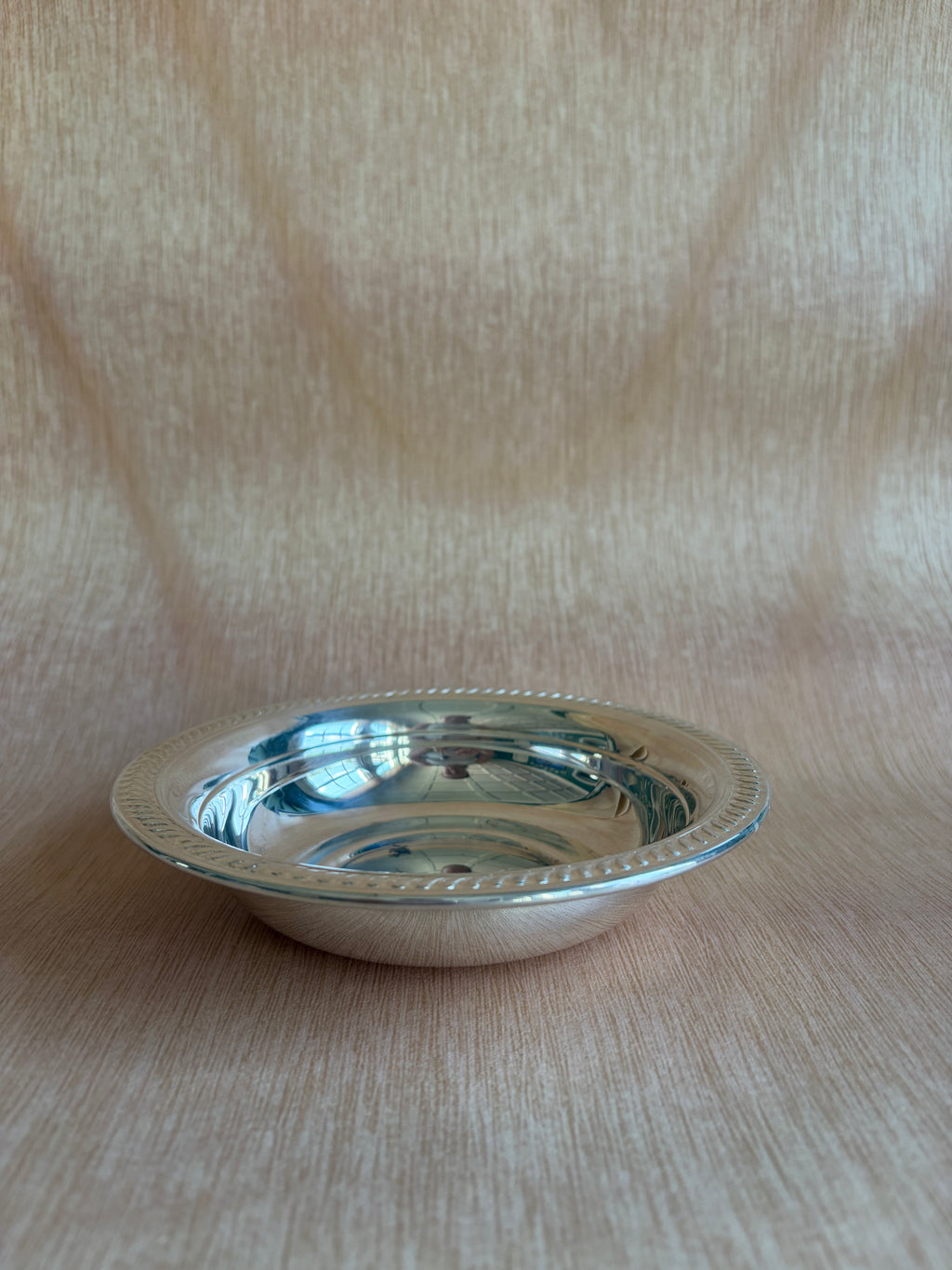 Silverplate Serving Bowl with Gadroon Rim