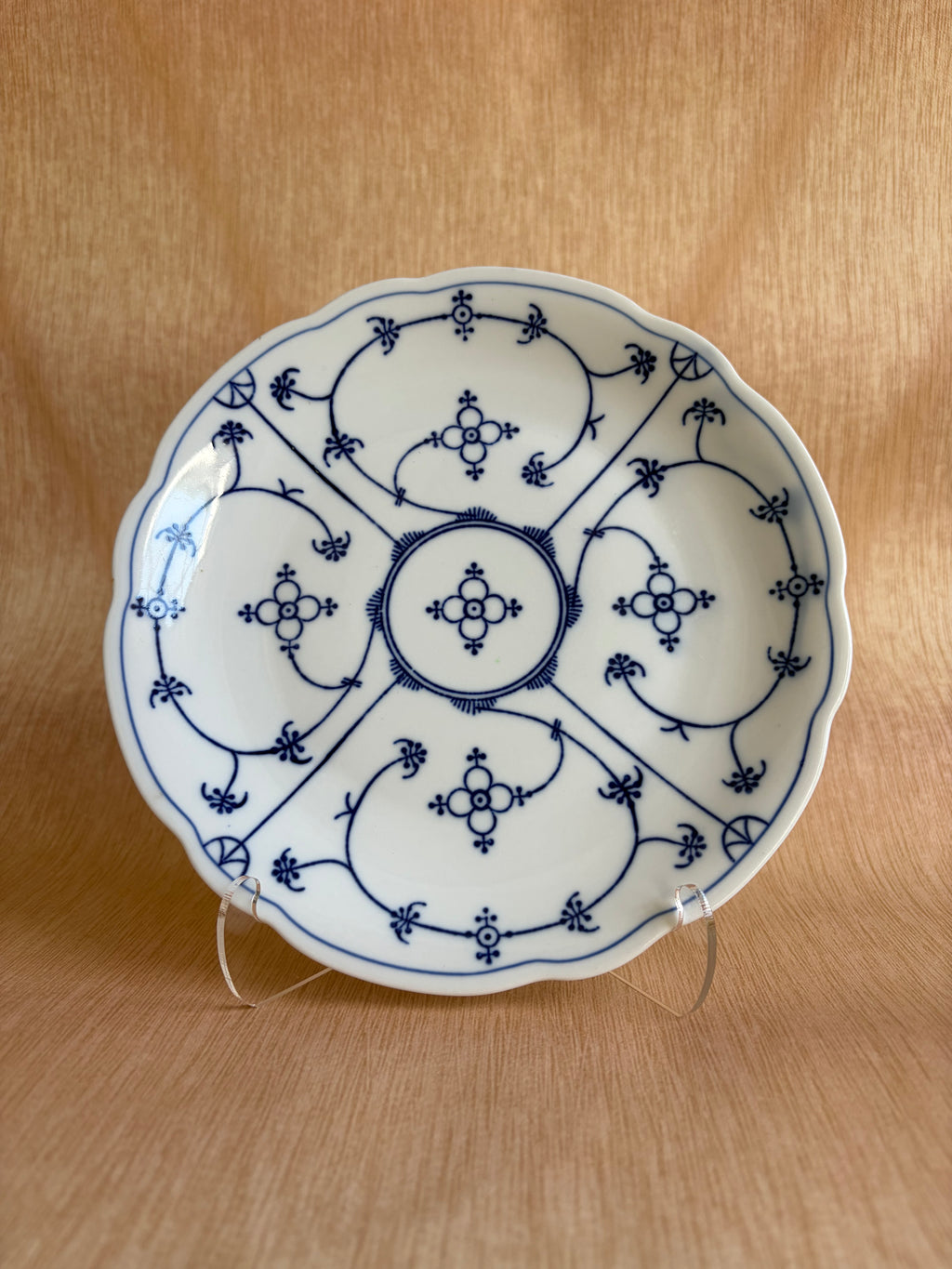 Winterling Bavaria Blue Strawflower Scalloped Salad Plate